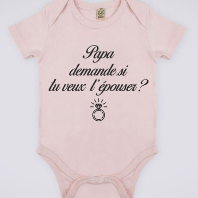 Image de body rose pour bébé "Papa demande si tu veux l'épouser ?" - MCL Sérigraphie