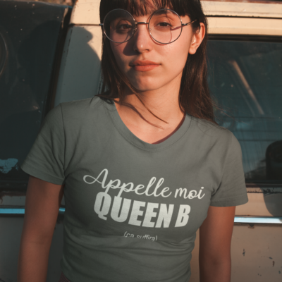 Image de t-shirt gris pour femme "Appelle-moi Queen B" - MCL Sérigraphie