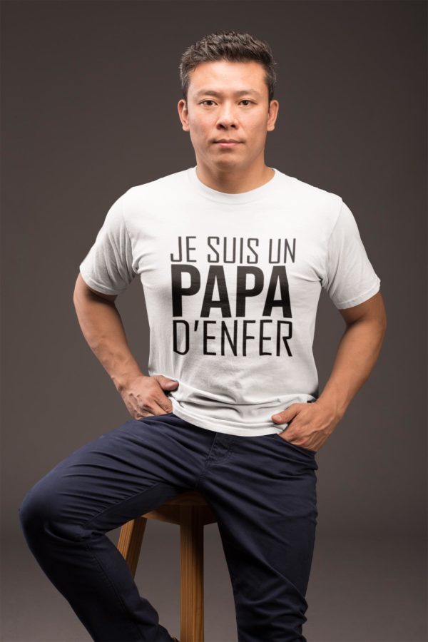 Image de t-shirt blanc pour homme "Je suis un papa d'enfer" - MCL Sérigraphie