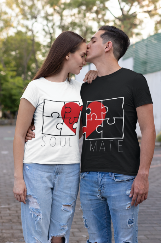 Image de duo de t-shirts blanc femme et noir homme "Soul/Mate" - MCL Sérigraphie