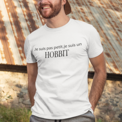 Image de t-shirt blanc pour homme "Je suis pas petit, je suis un hobbit" - MCL Sérigraphie