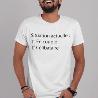 Image de t-shirt blanc homme "Situation actuelle : En couple/Célibataire" - MCL Sérigraphie