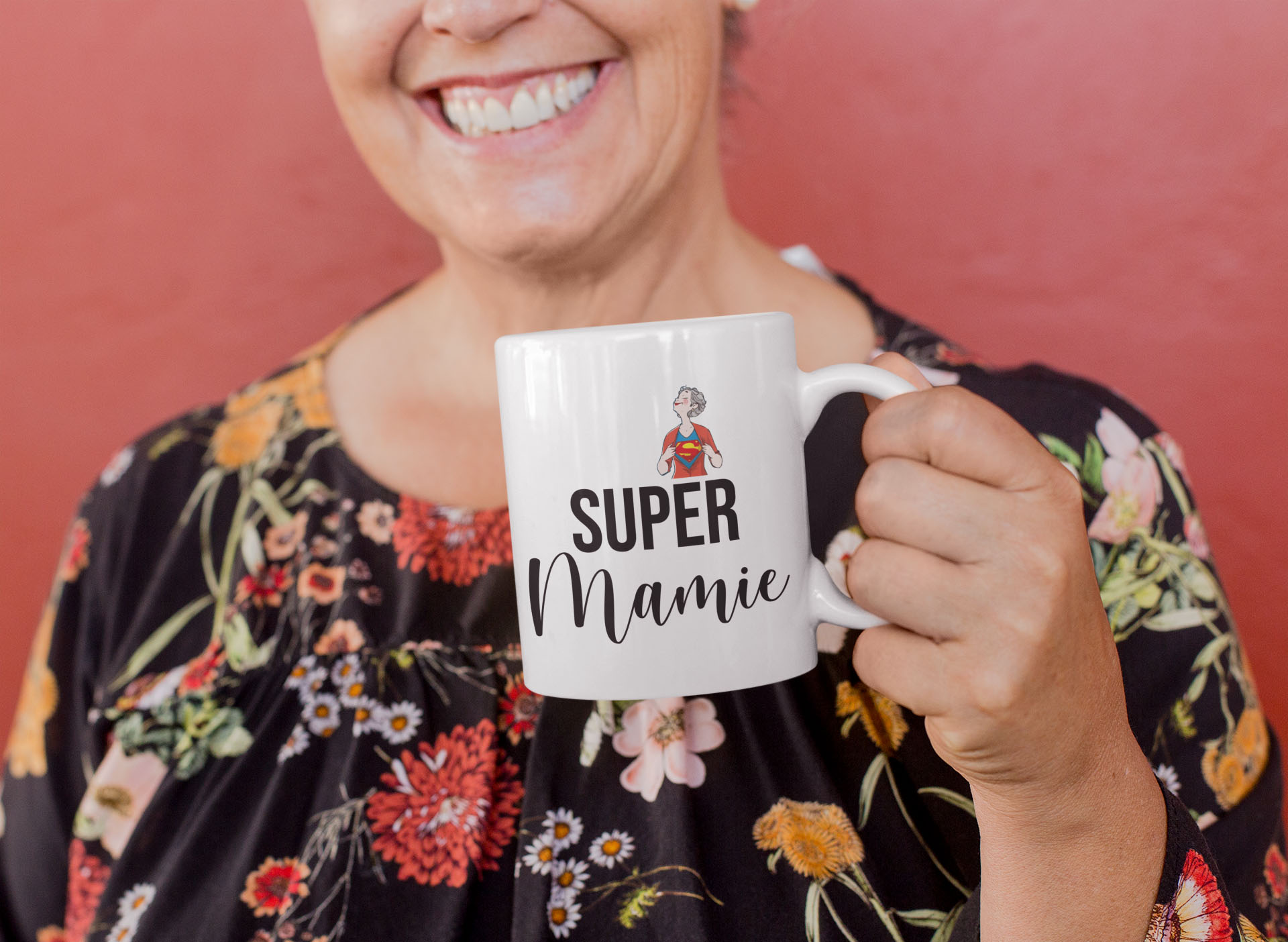 Mug Super Mamie - mcl sérigraphie Image de mug "Super mamie" - MCL Sérigraphie