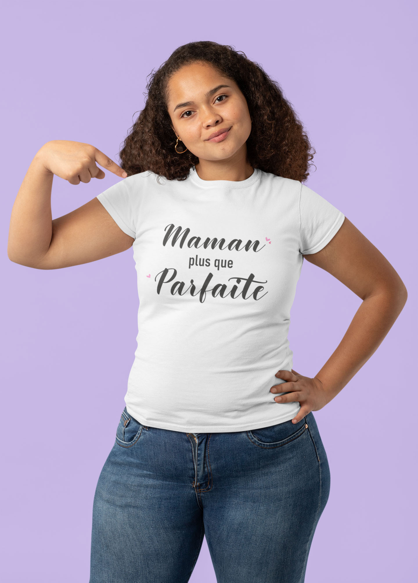 T-shirt noir femme "Maman plus que parfaite" - MCL Sérigraphie Image de t-shirt blanc femme "Maman plus que parfaite" - MCL Sérigraphie