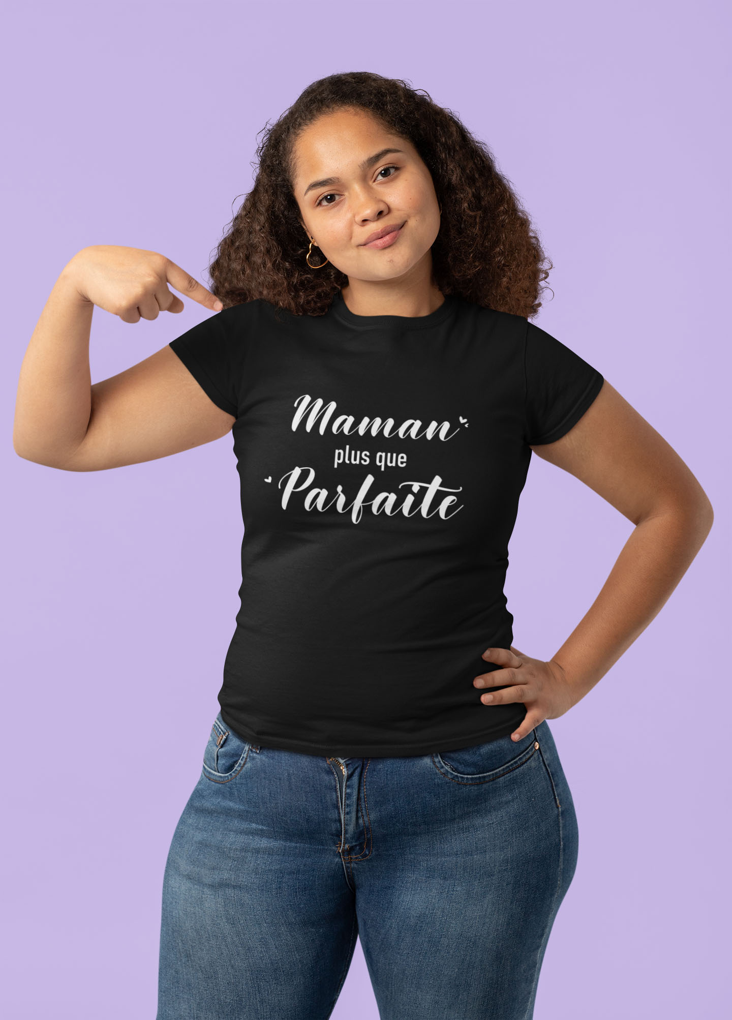 T-shirt noir femme "Maman plus que parfaite" - MCL Sérigraphie Image de t-shirt noir femme "Maman plus que parfaite" - MCL Sérigraphie