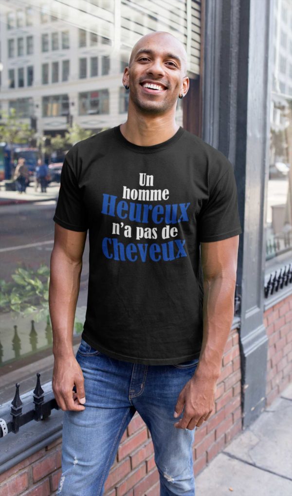 Image de t-shirt noir "Un homme heureux n'a pas de cheveux" - MCL Sérigraphie