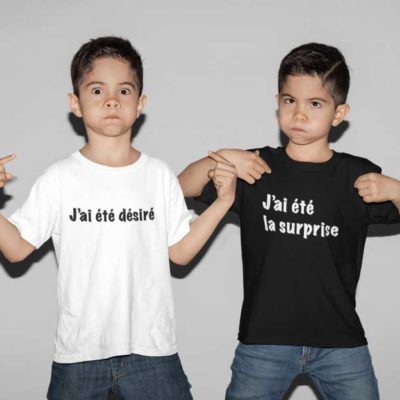 Image de t-shirts duo noir et blanc "J'ai été désiré/J'ai été la surprise "-MCL Sérigraphie