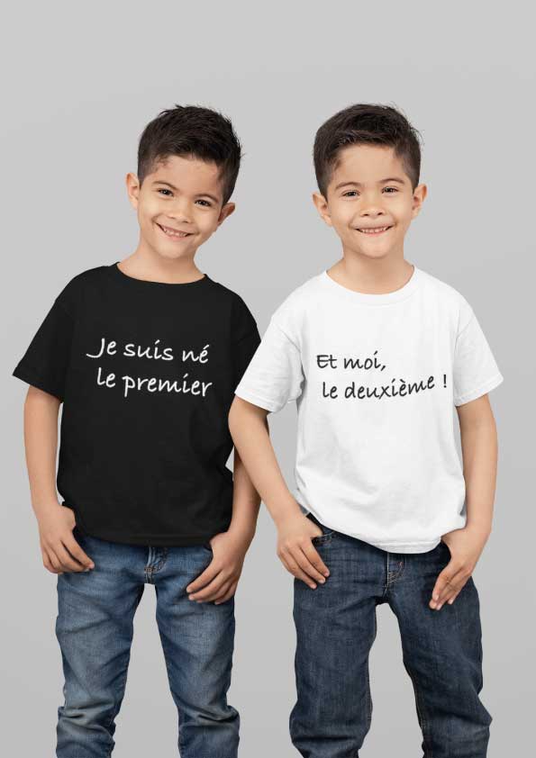 Image de t-shirts duo noir et blanc "Je suis né le premier et moi le deuxième ! "-MCL Sérigraphie