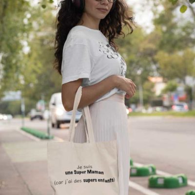 Image de tote-bag "Je suis une super maman (car j'ai des supers enfants)-MCL Sérigraphie