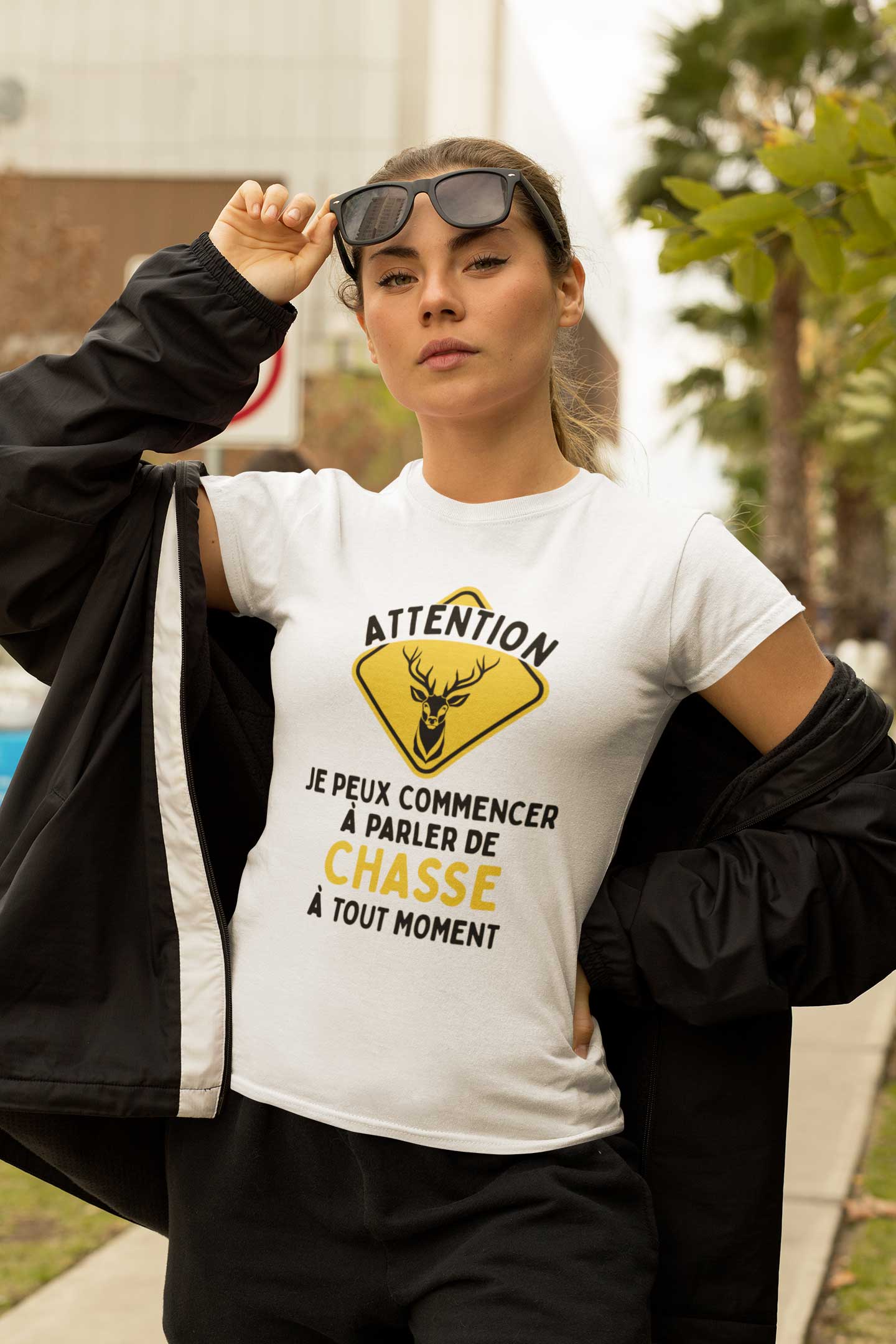 Image de t-shirt femme "Attention je peux parler de chasse à tout moment" - MCL Sérigraphie